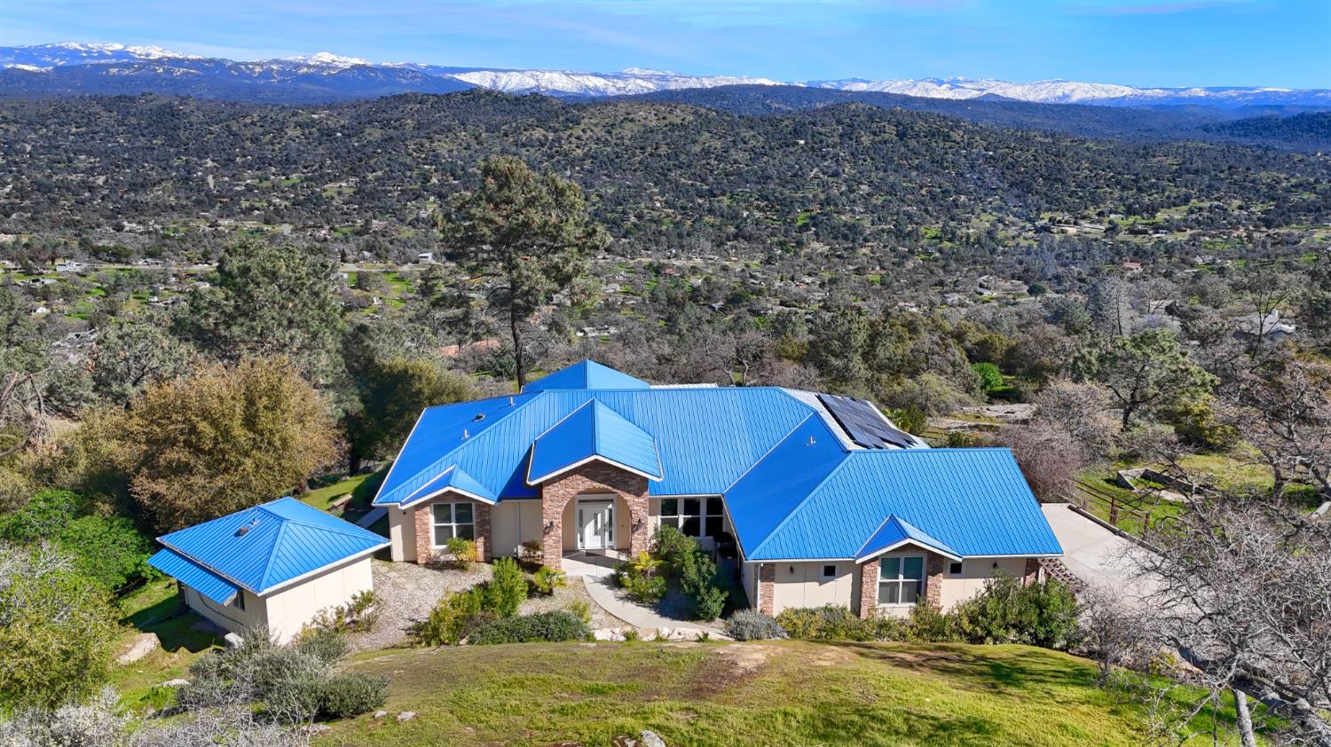 Single Family in Coarsegold