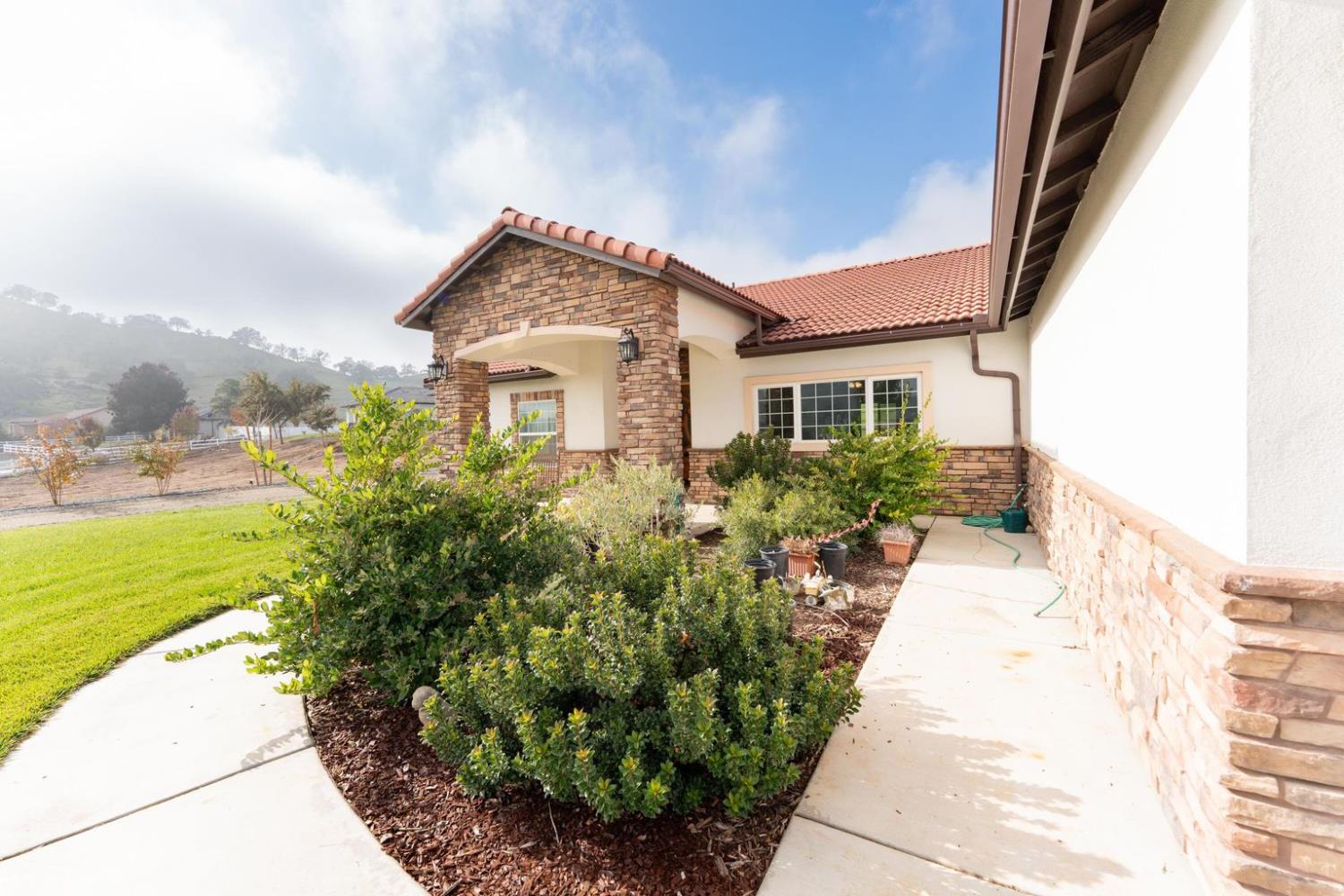 16605 Deer Creek Drive, Springville, CA, 93265
