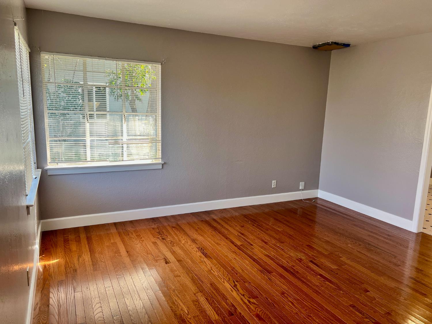 817 W Shields Avenue, Fresno, CA, 93705