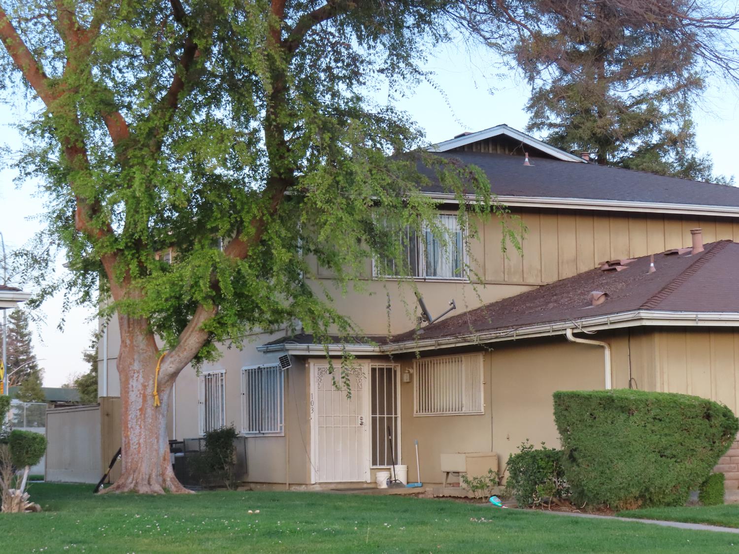 4960 N Holt Avenue UNIT&nbsp;103, Fresno, CA, 93705