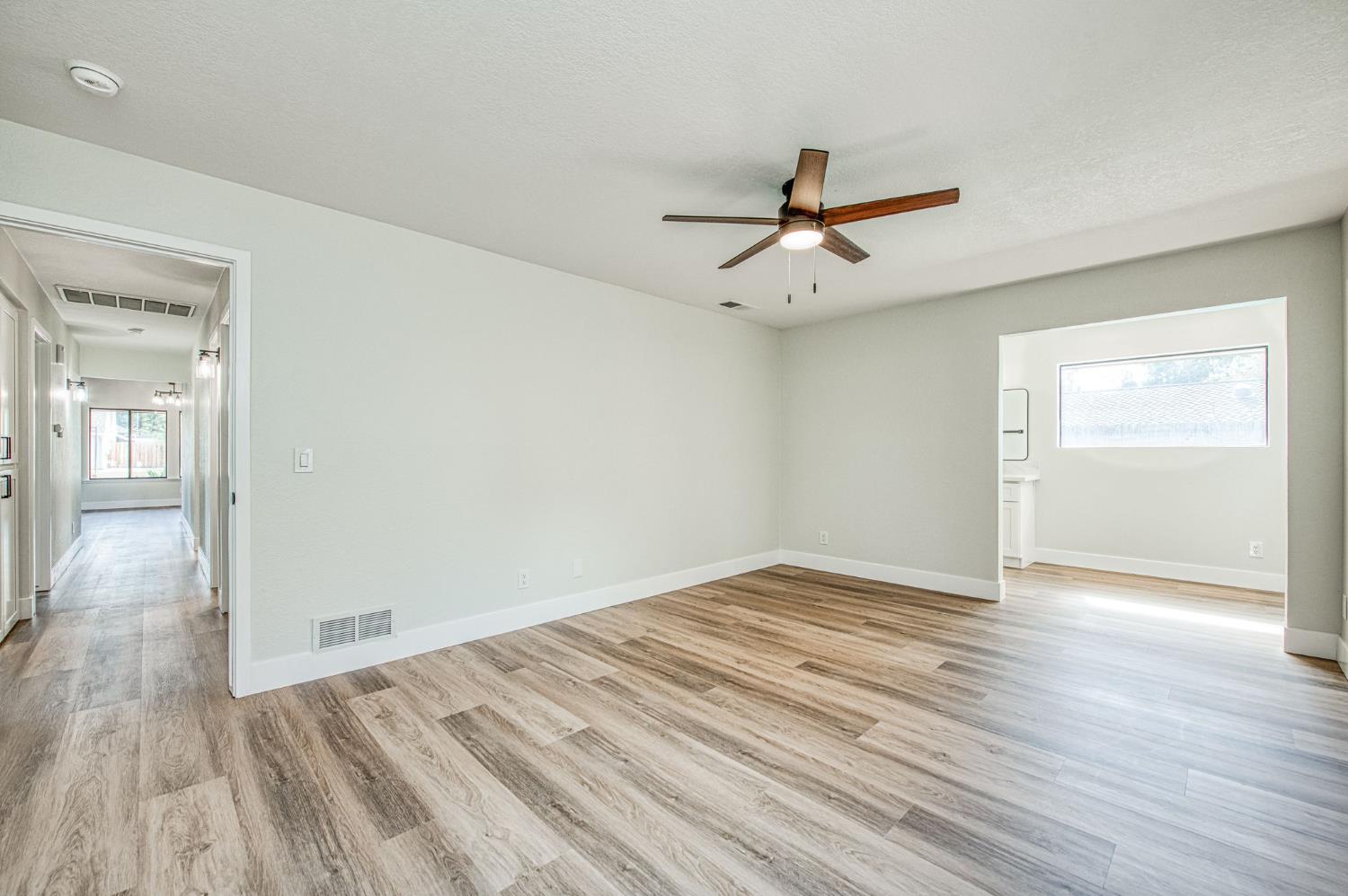 8453 N 1st Street, Fresno, CA, 93720