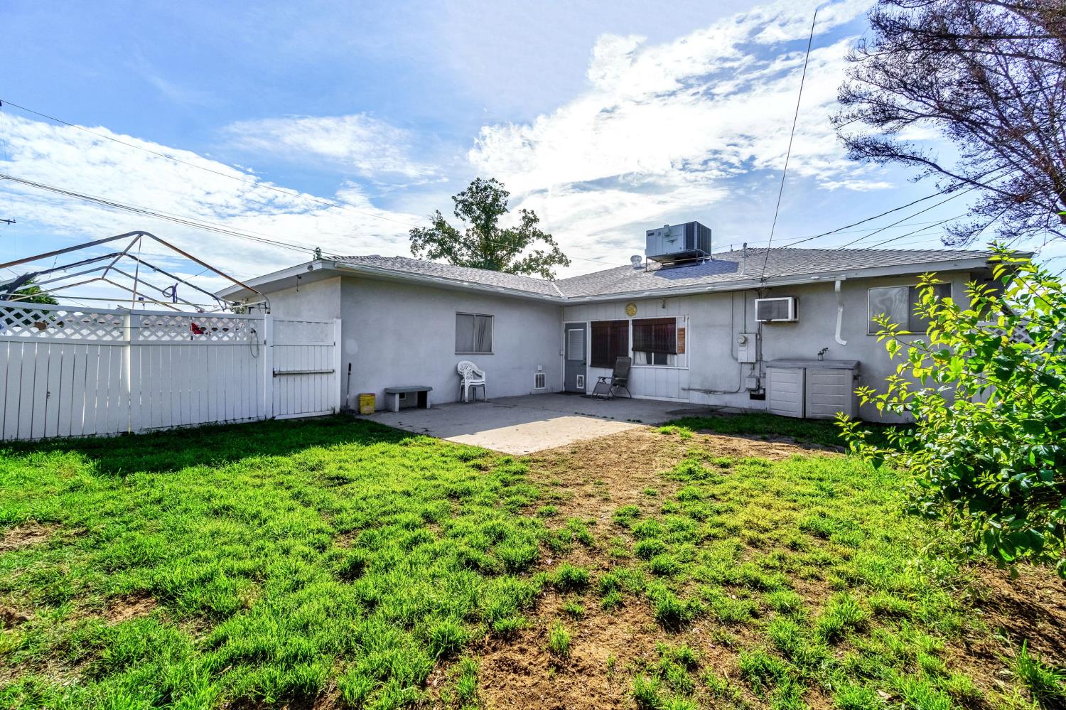 3495 E Dakota, Fresno, CA, 93726