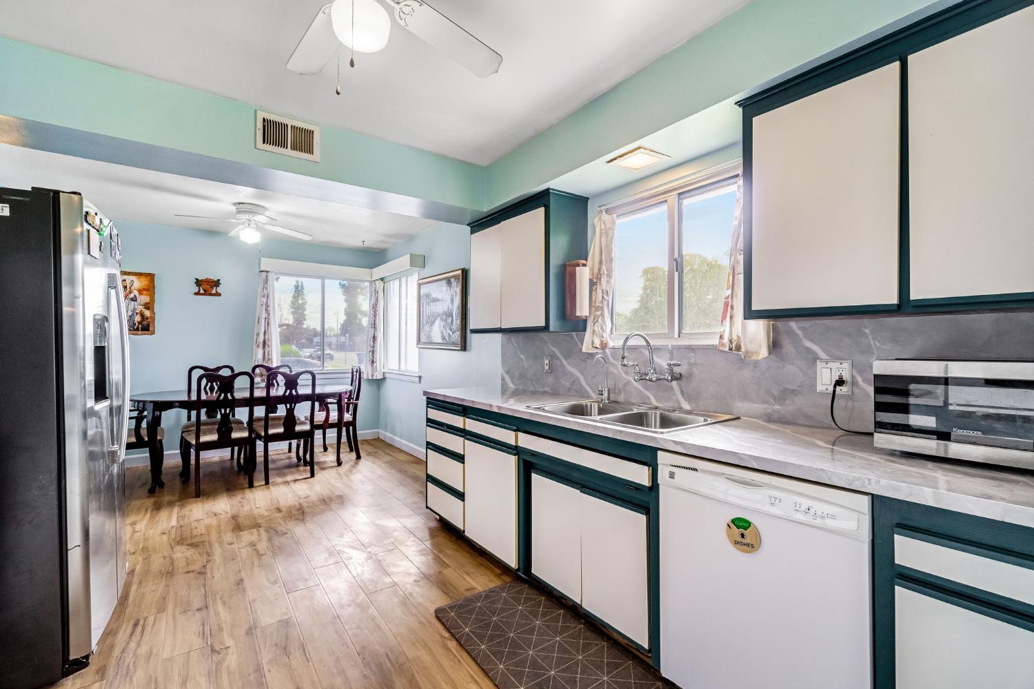 3495 E Dakota, Fresno, CA, 93726