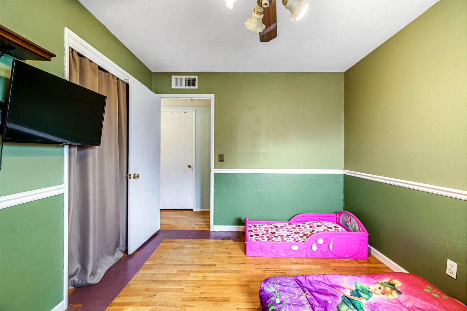 3495 E Dakota, Fresno, CA, 93726