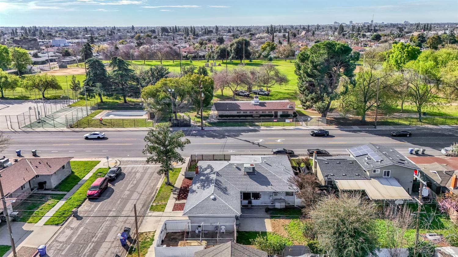 3495 E Dakota, Fresno, CA, 93726