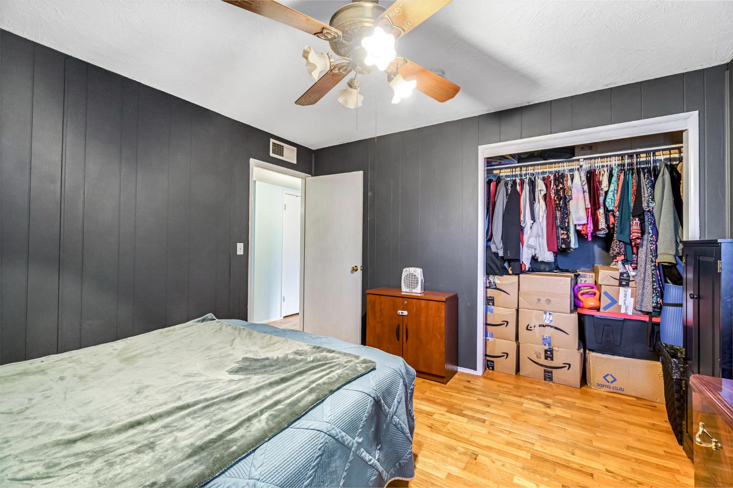 3495 E Dakota, Fresno, CA, 93726