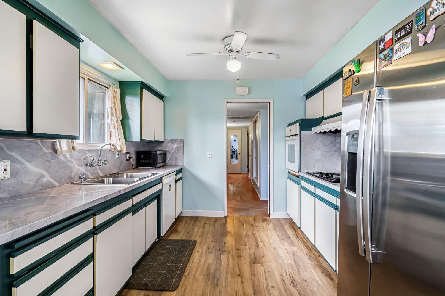 3495 E Dakota, Fresno, CA, 93726
