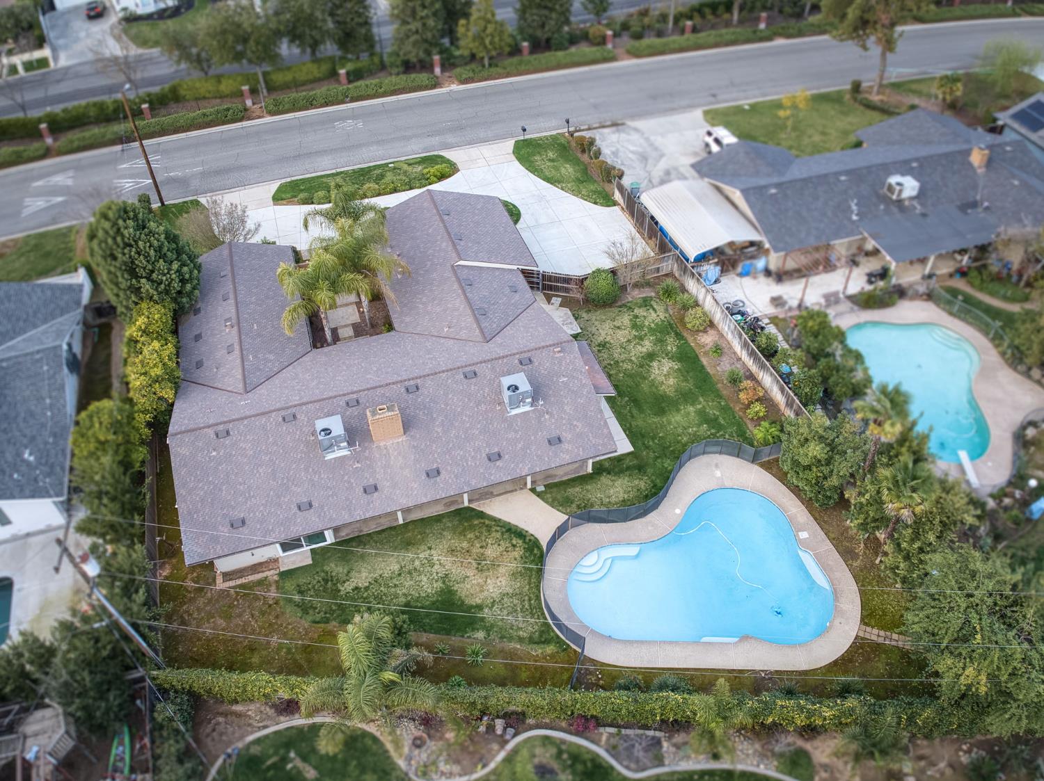 2805 W Spruce Avenue, Fresno, CA, 93711