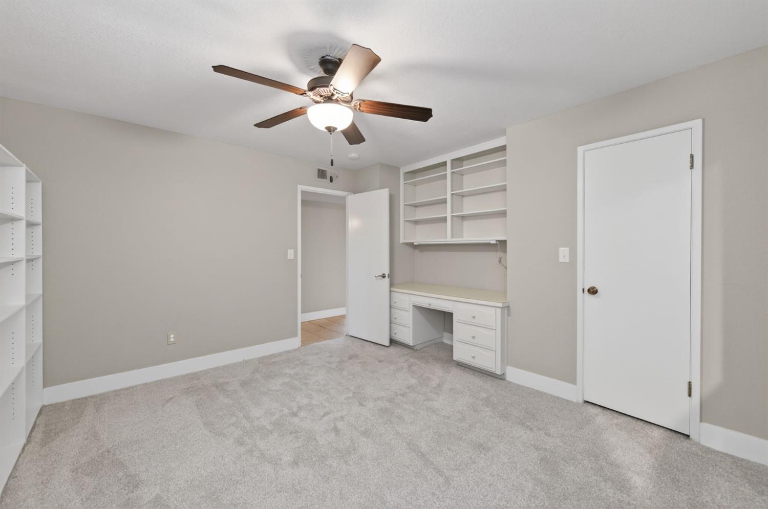 2805 W Spruce Avenue, Fresno, CA, 93711