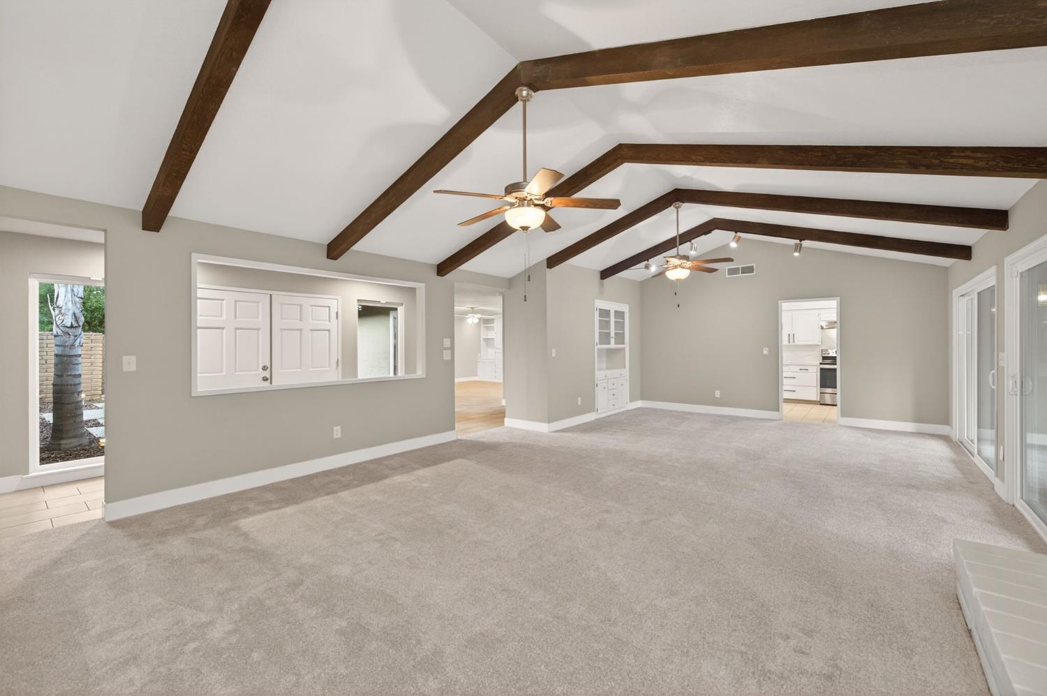 2805 W Spruce Avenue, Fresno, CA, 93711