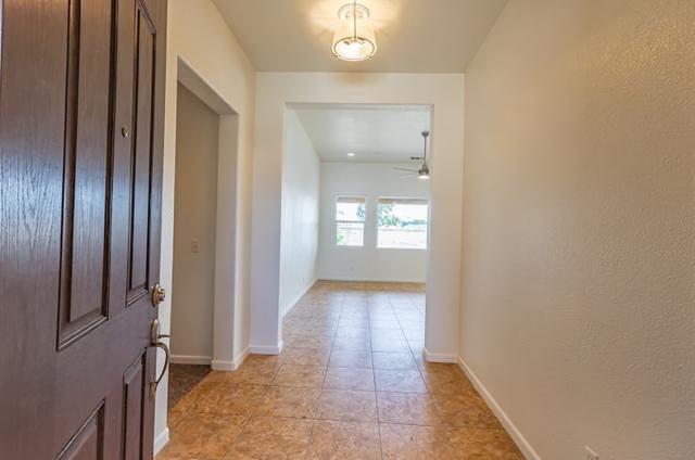 1043 La Jolla Avenue, Clovis, CA, 93619