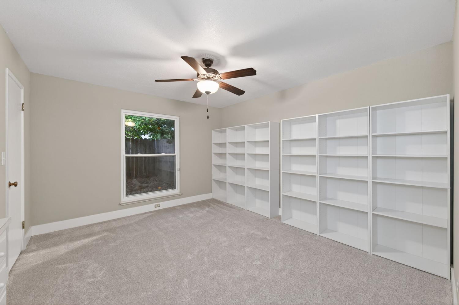 2805 W Spruce Avenue, Fresno, CA, 93711