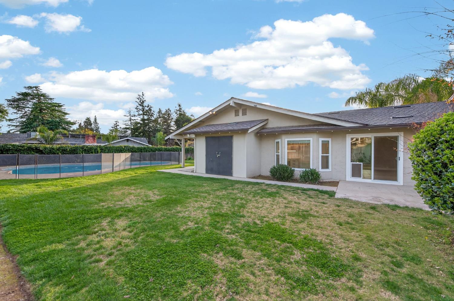 2805 W Spruce Avenue, Fresno, CA, 93711