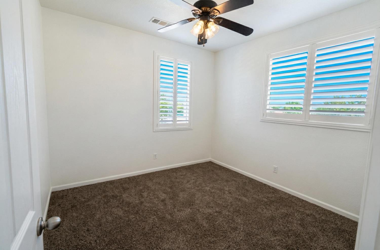 1043 La Jolla Avenue, Clovis, CA, 93619