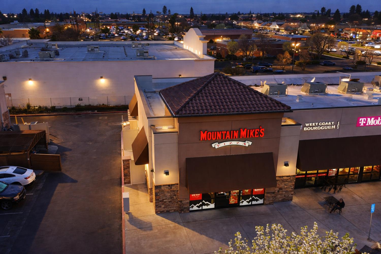 Business in Madera - photo 2