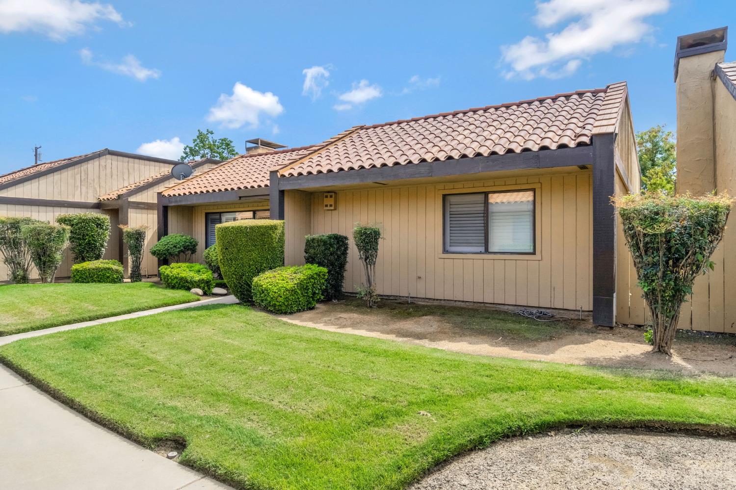 Single Family in Fresno - photo 3
