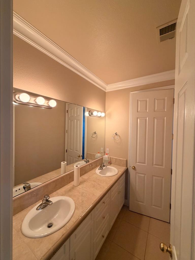3032 Hanson Avenue, Clovis, CA, 93611