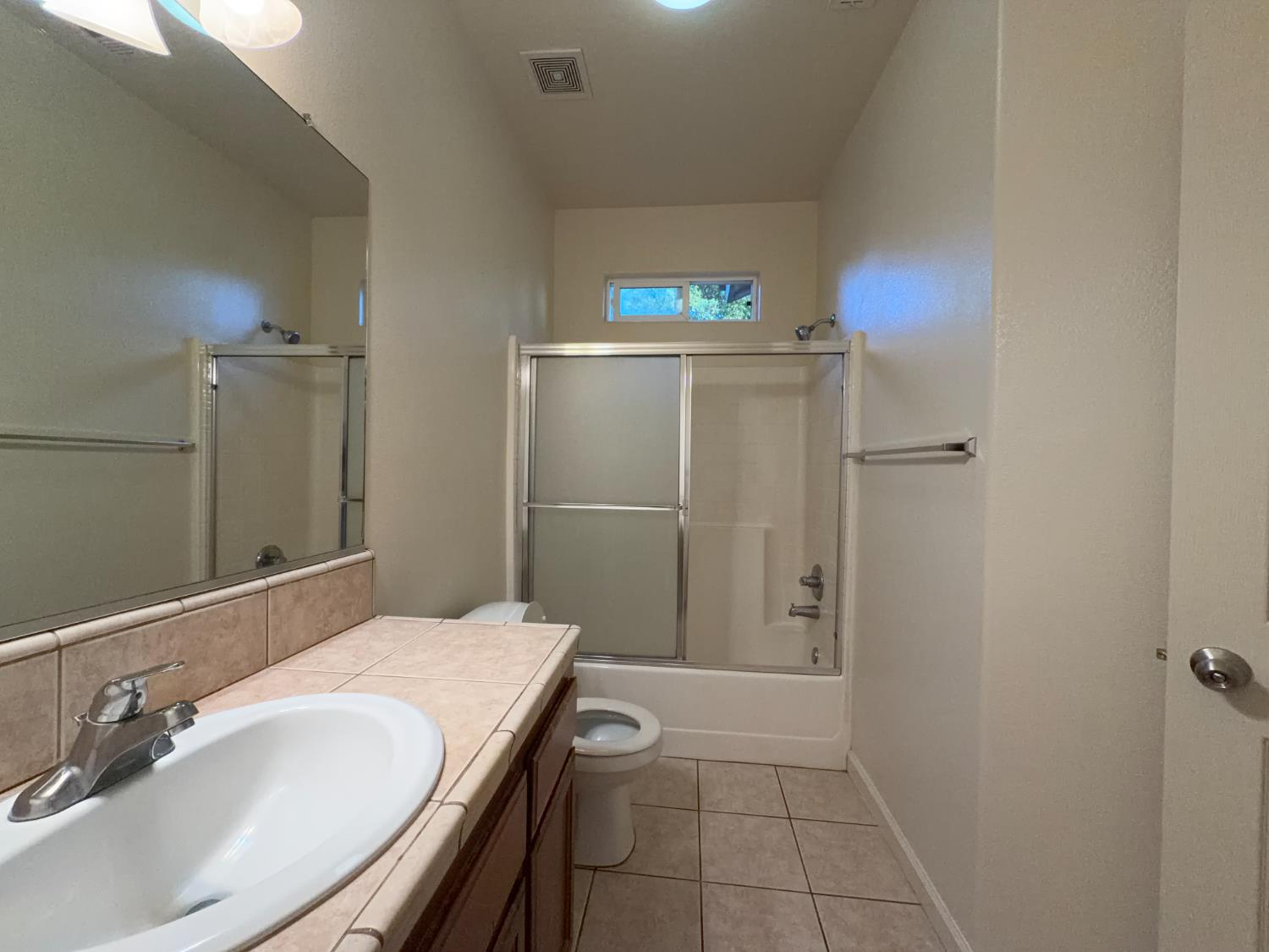 4723 W Clinton Avenue UNIT&nbsp;101, Fresno, CA, 93722