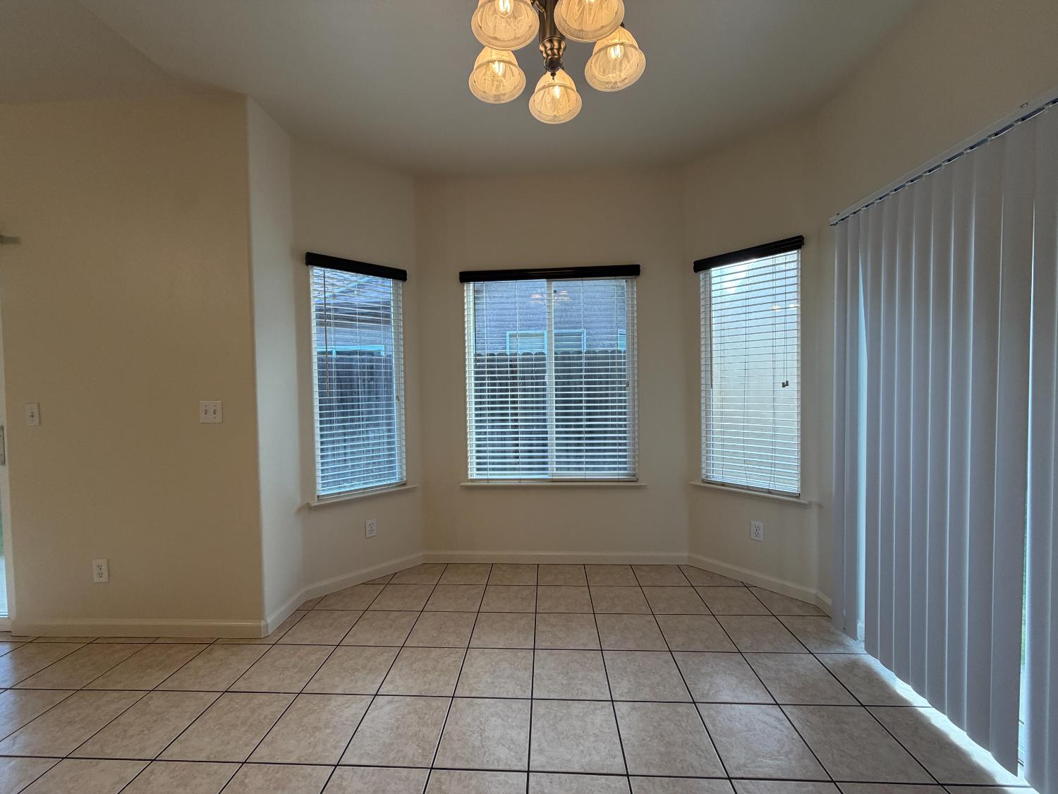 4723 W Clinton Avenue UNIT&nbsp;101, Fresno, CA, 93722