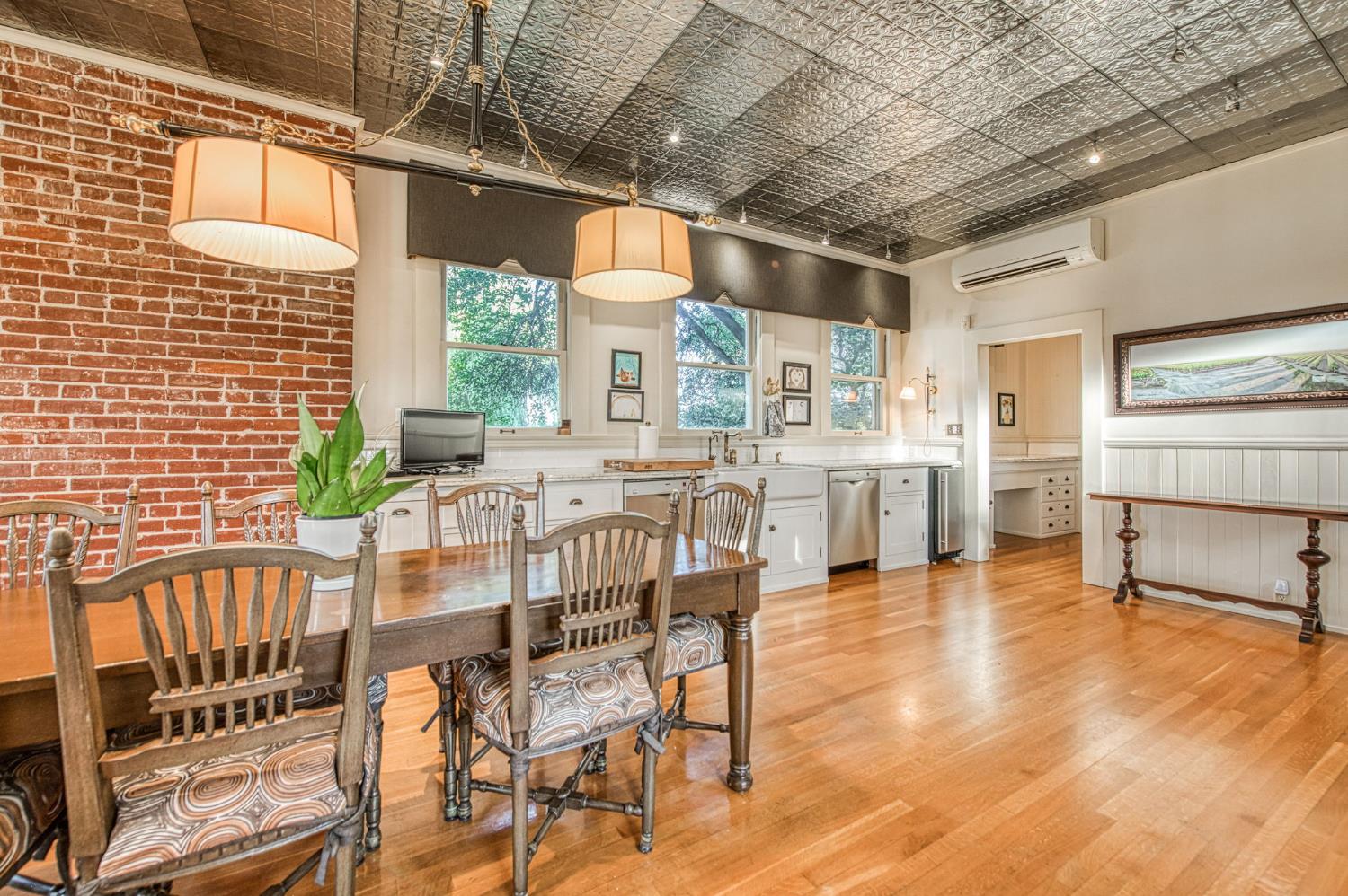 9486 E Lincoln Avenue, Del Rey, CA, 93616