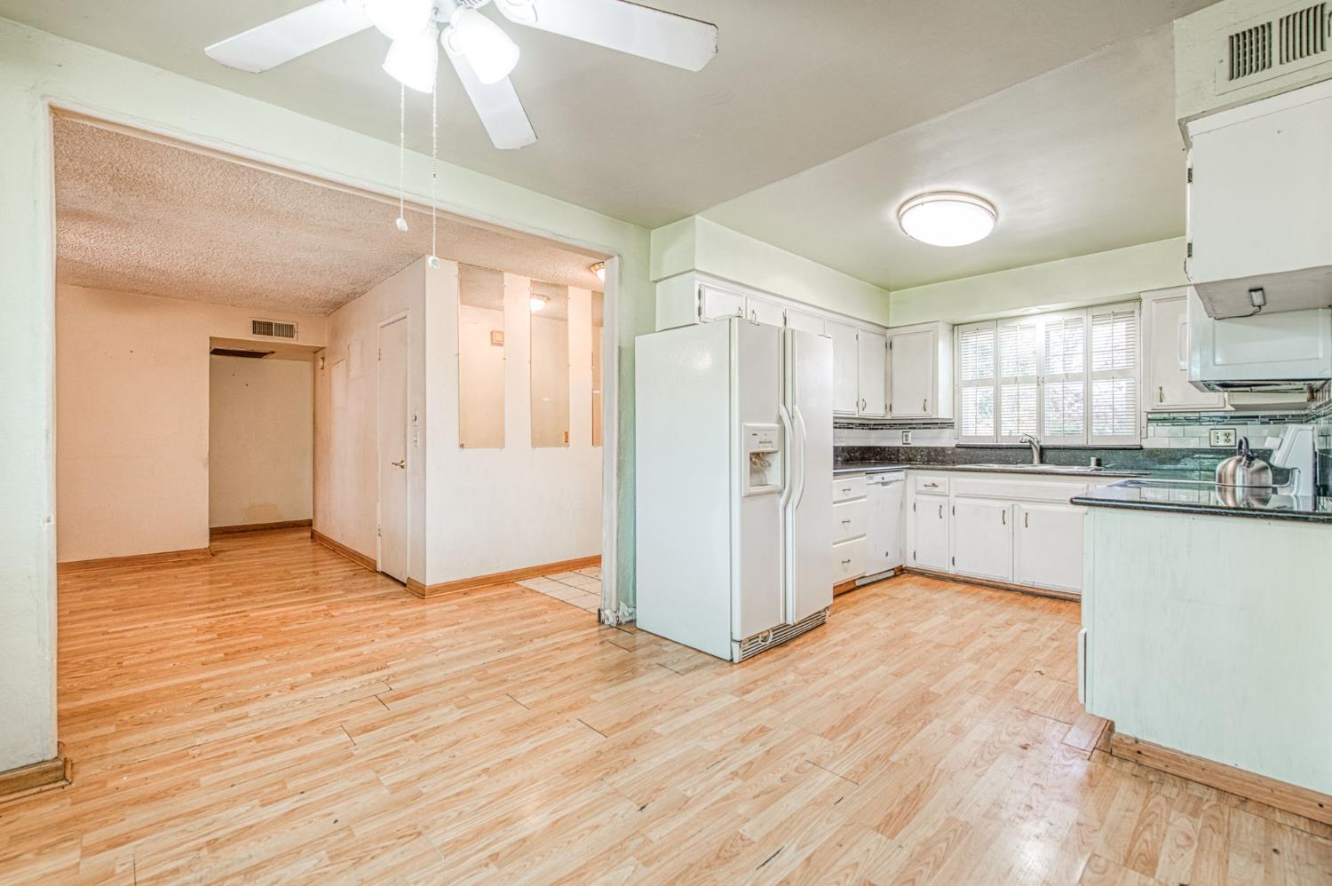 2306 Stanford Avenue, Clovis, CA, 93611