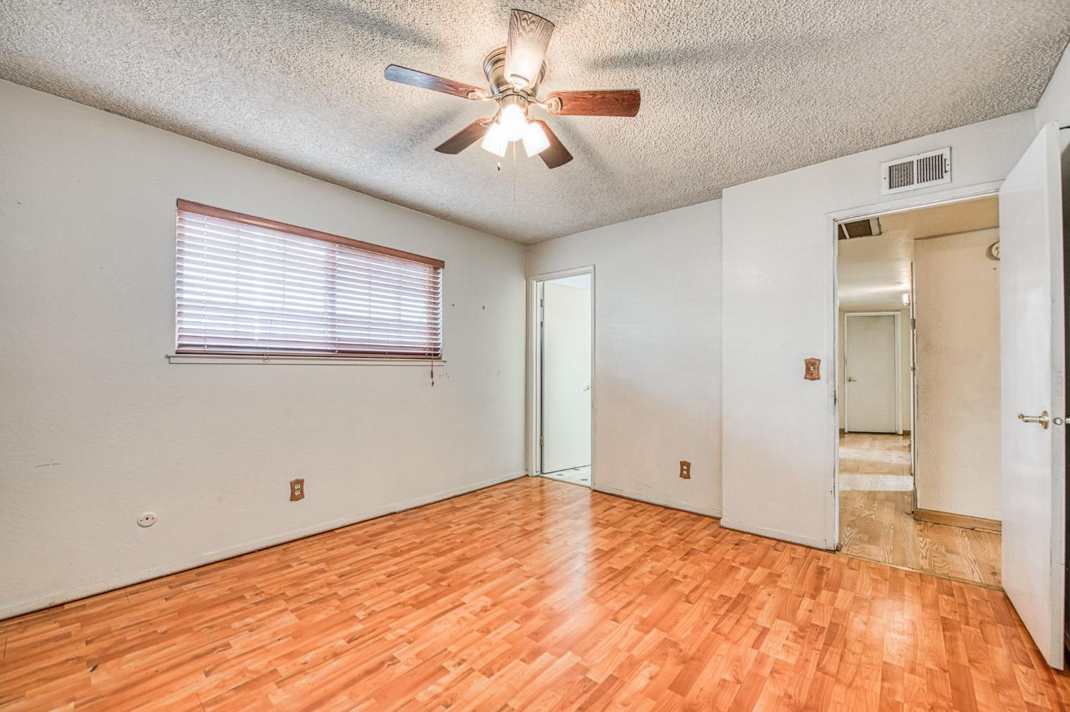 2306 Stanford Avenue, Clovis, CA, 93611