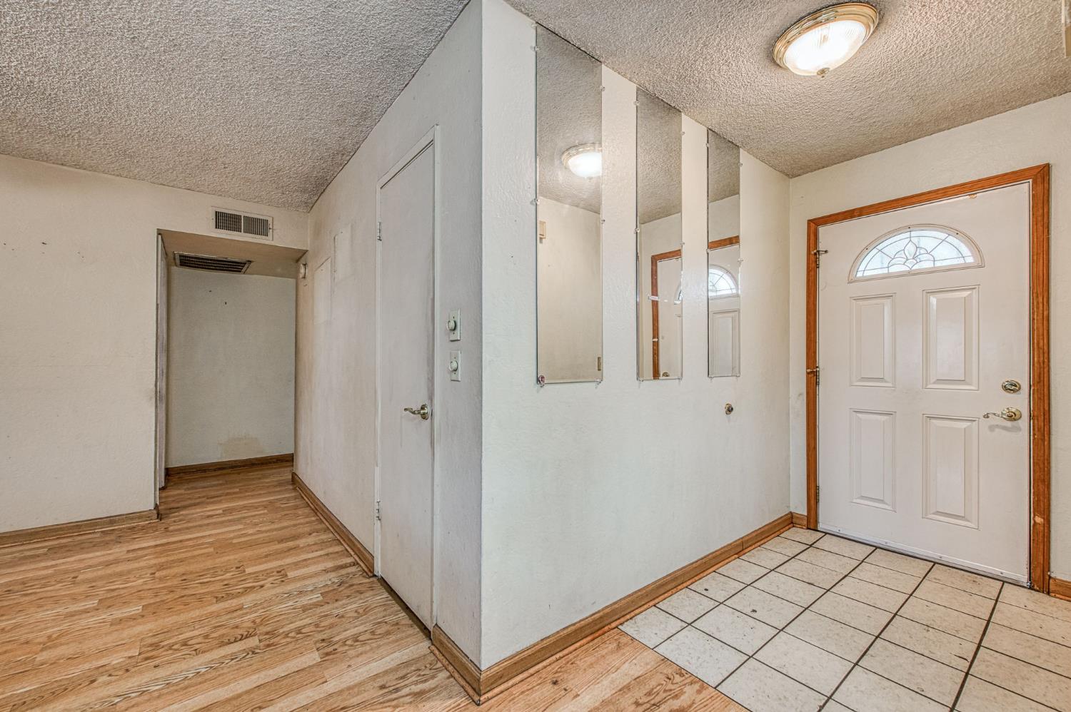 2306 Stanford Avenue, Clovis, CA, 93611