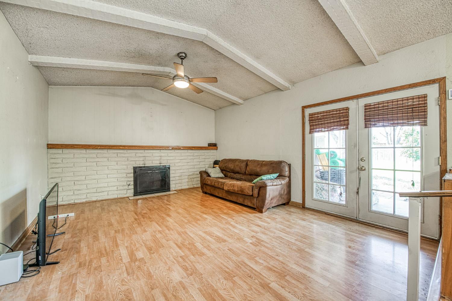 2306 Stanford Avenue, Clovis, CA, 93611