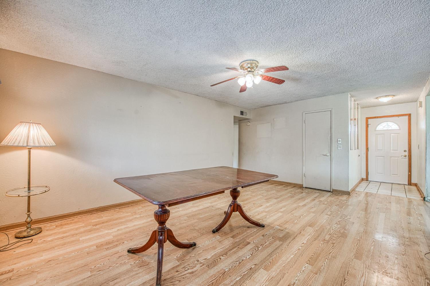 2306 Stanford Avenue, Clovis, CA, 93611