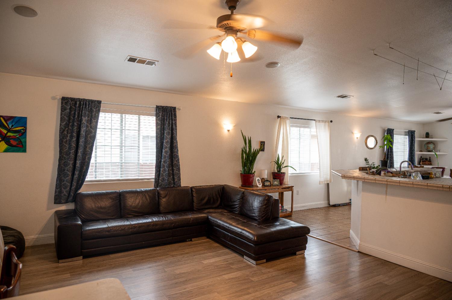 Single Family in Fresno - photo 3