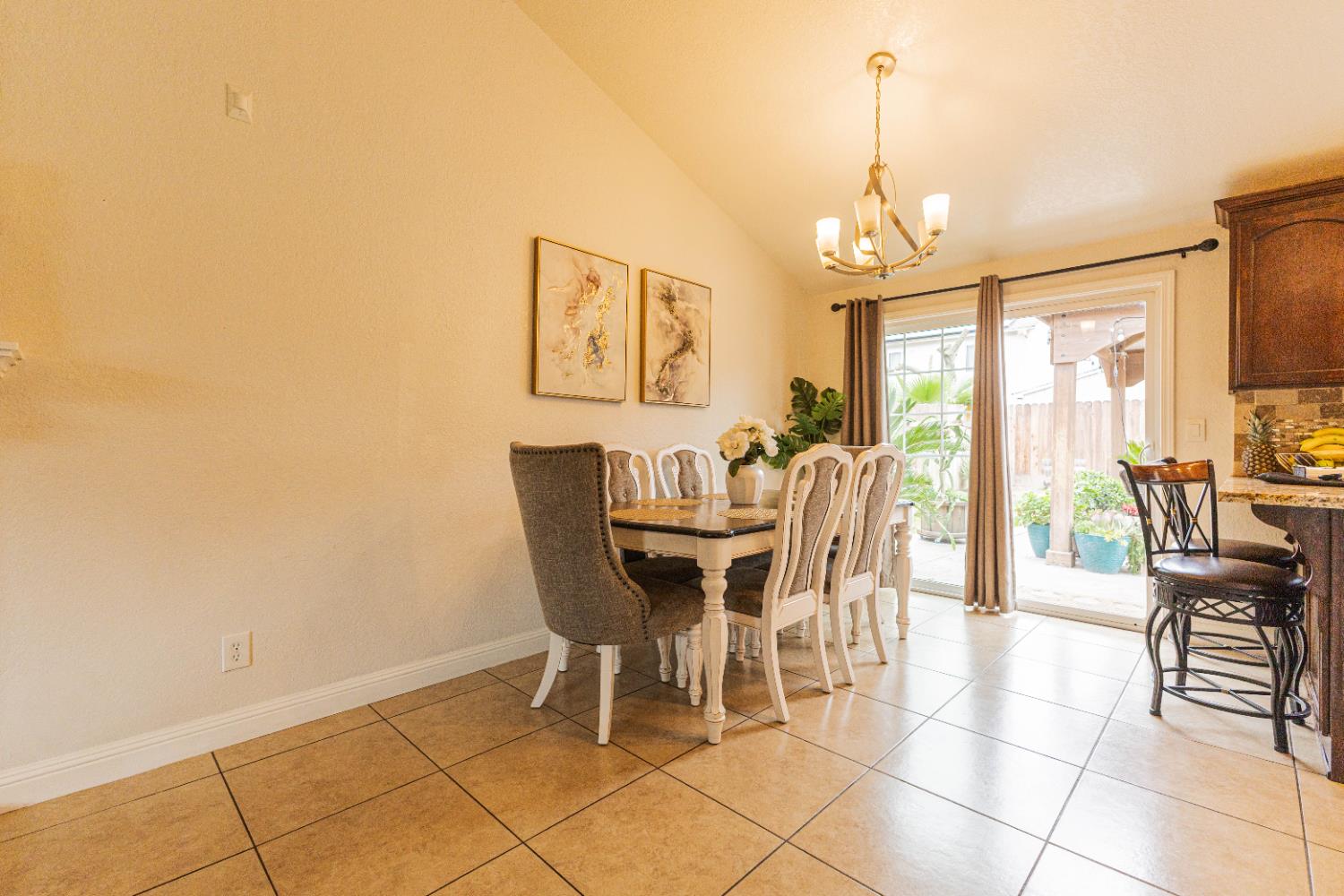 3806 N Cleo, Fresno, CA, 93722