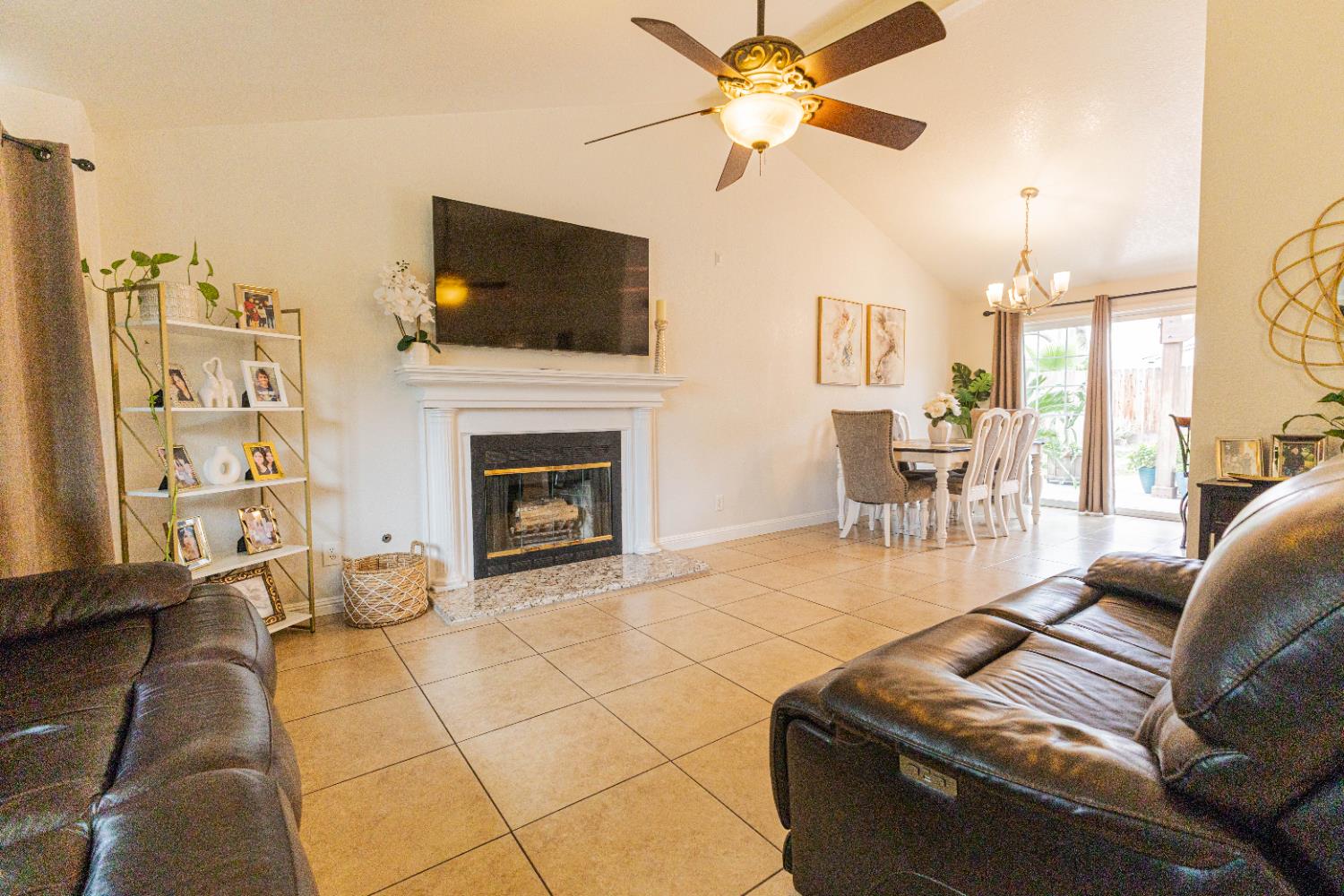 3806 N Cleo, Fresno, CA, 93722