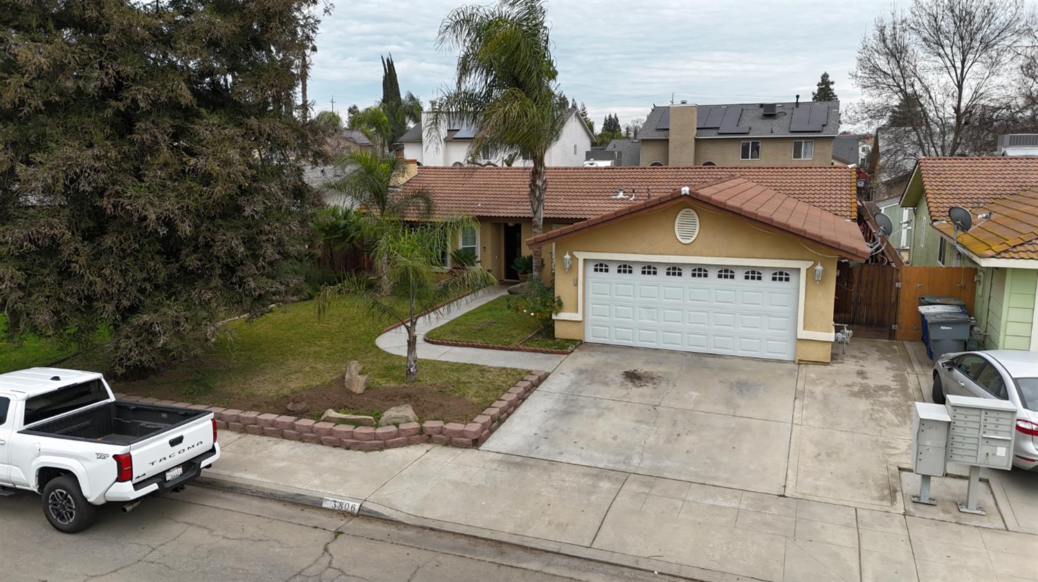 3806 N Cleo, Fresno, CA, 93722