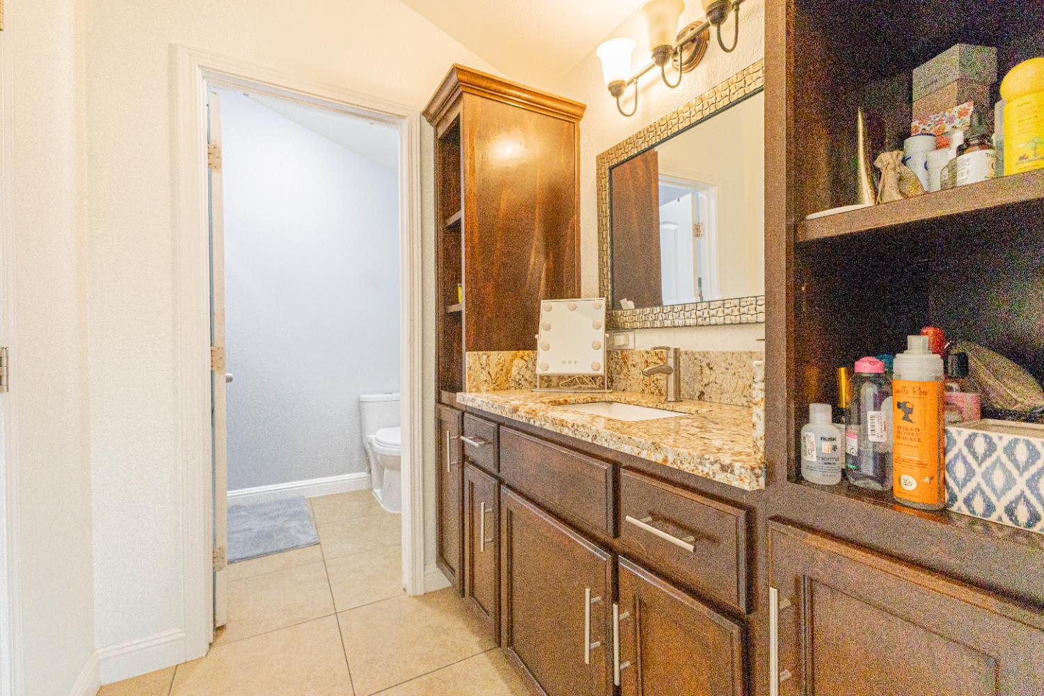 3806 N Cleo, Fresno, CA, 93722
