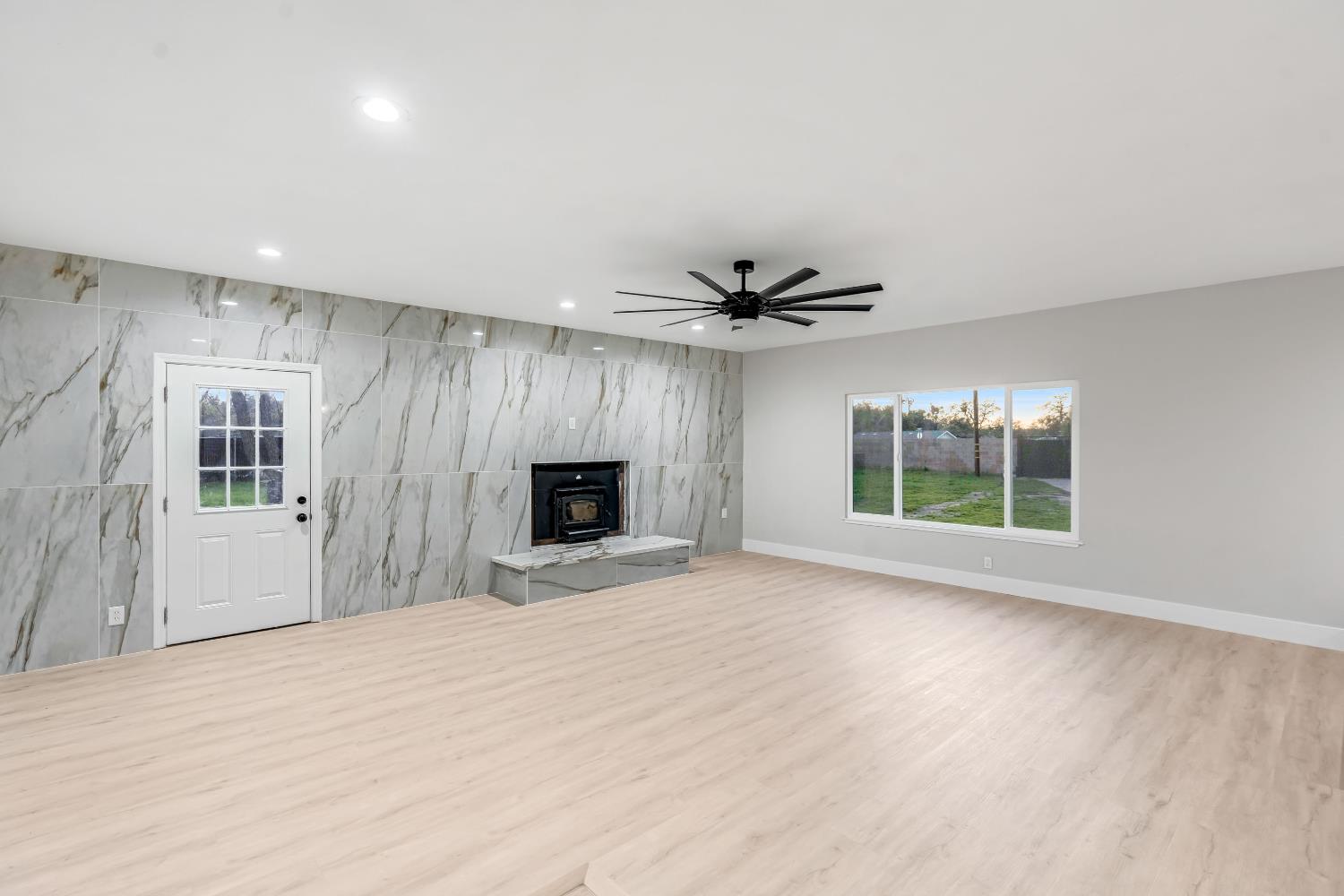 28718 Auberry Road, Prather, CA, 93651