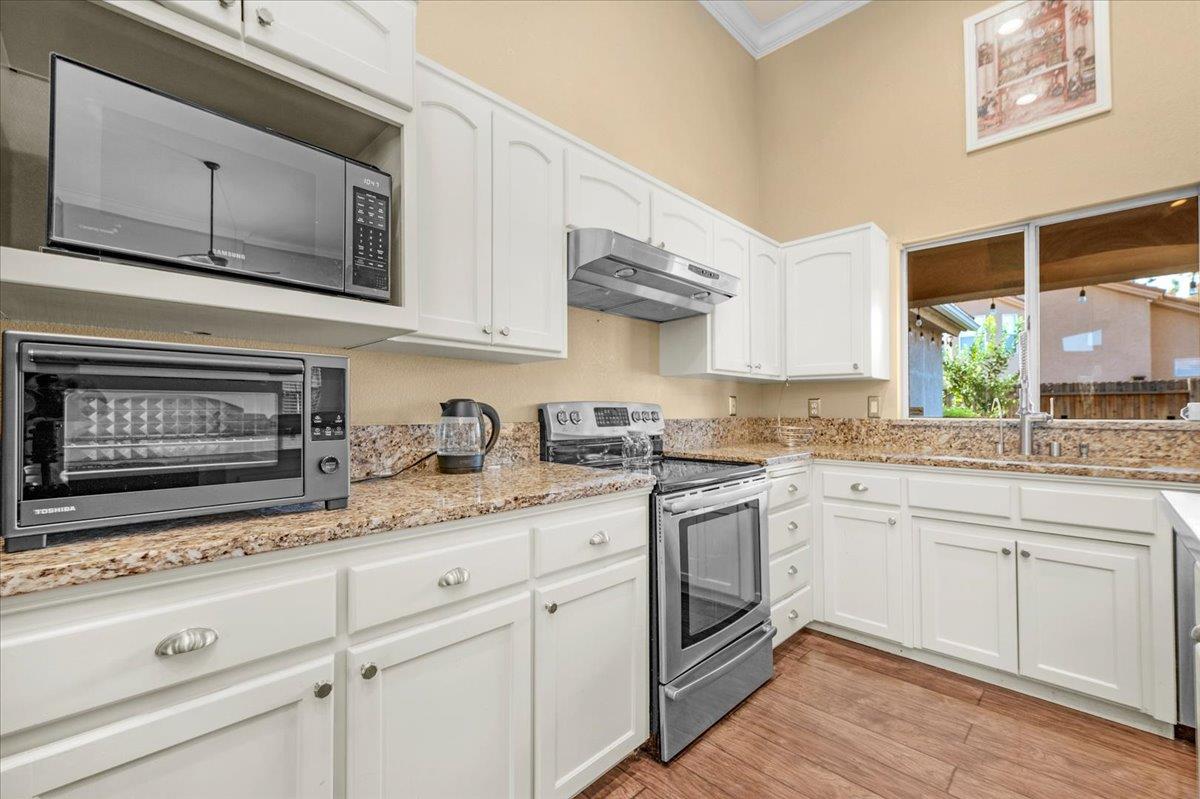 1779 E Niles Avenue, Fresno, CA, 93720