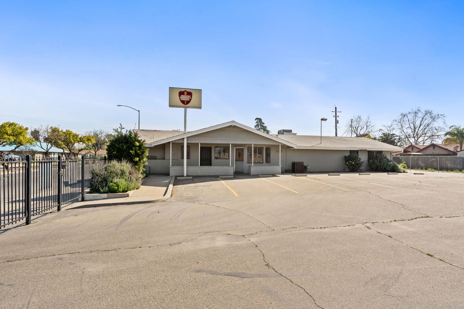 Commercial in Fresno