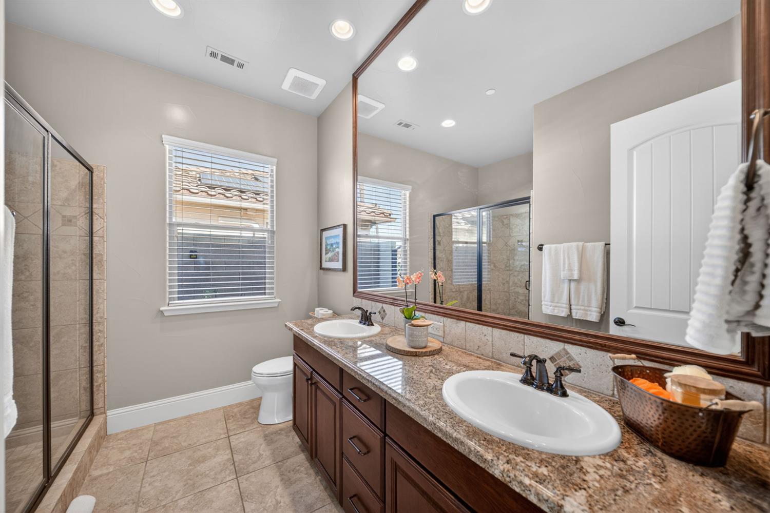 1783 E Clubhouse Drive, Fresno, CA, 93730