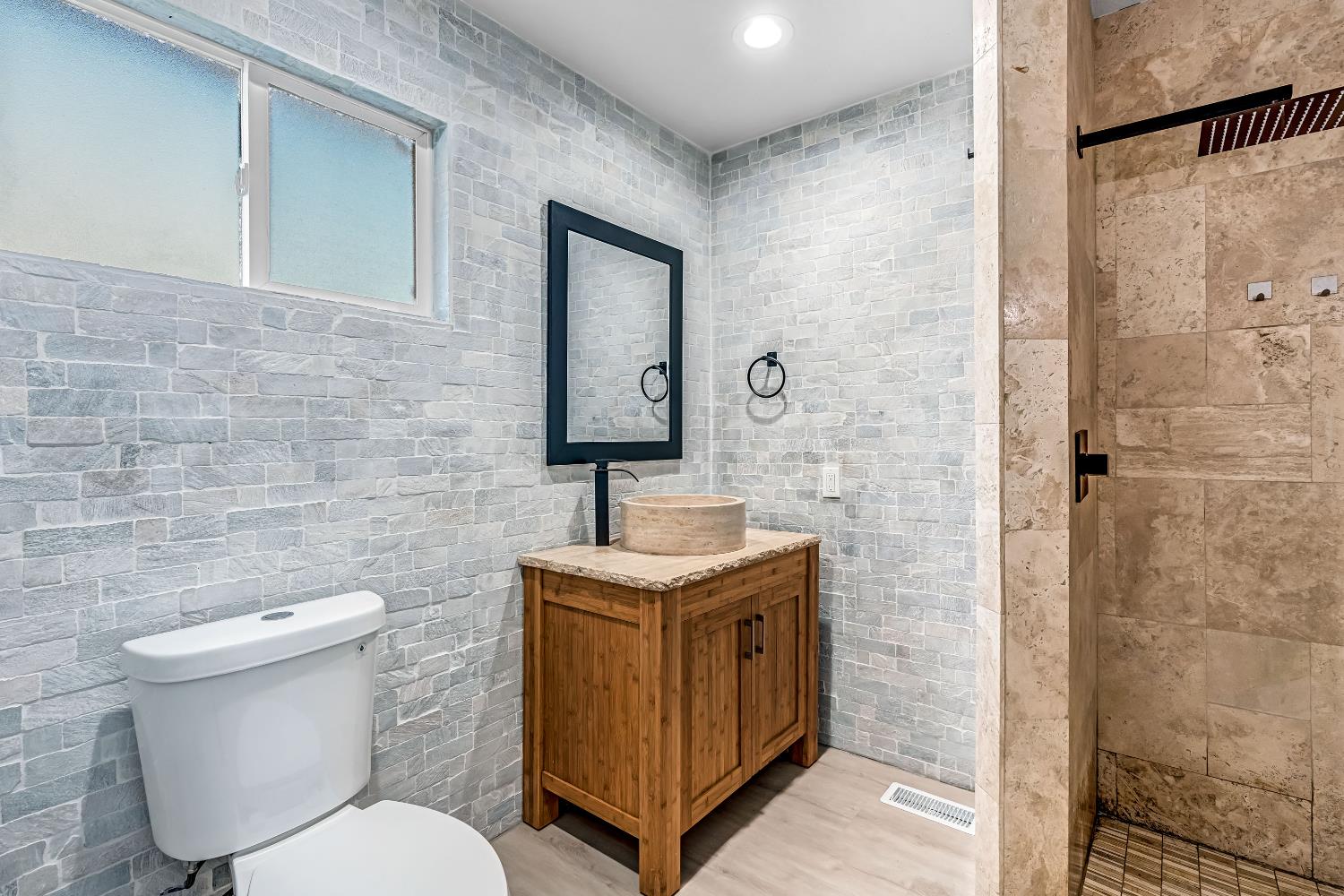 28718 Auberry Road, Prather, CA, 93651