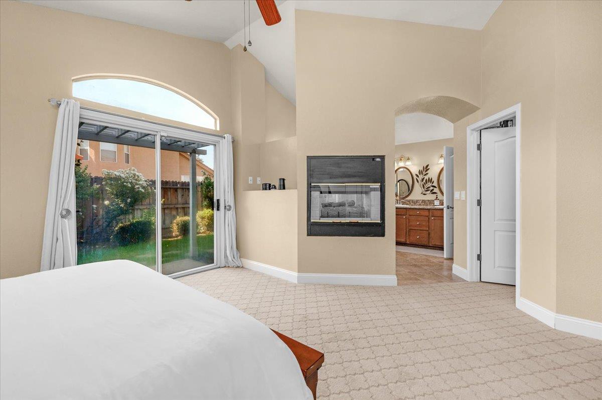 1779 E Niles Avenue, Fresno, CA, 93720