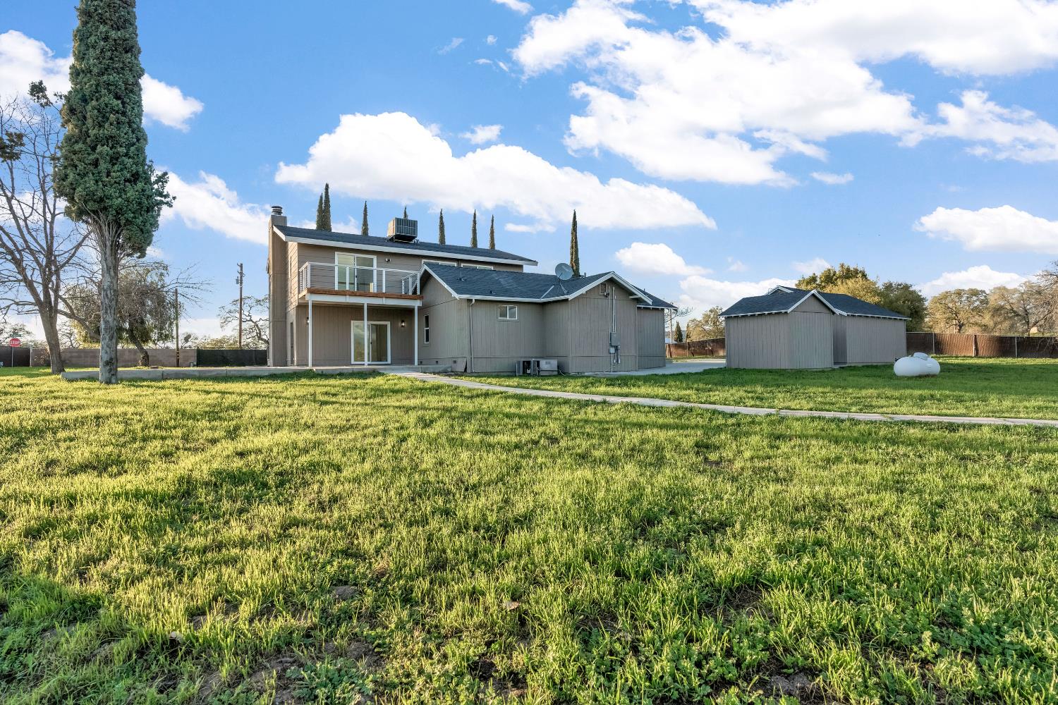 28718 Auberry Road, Prather, CA, 93651