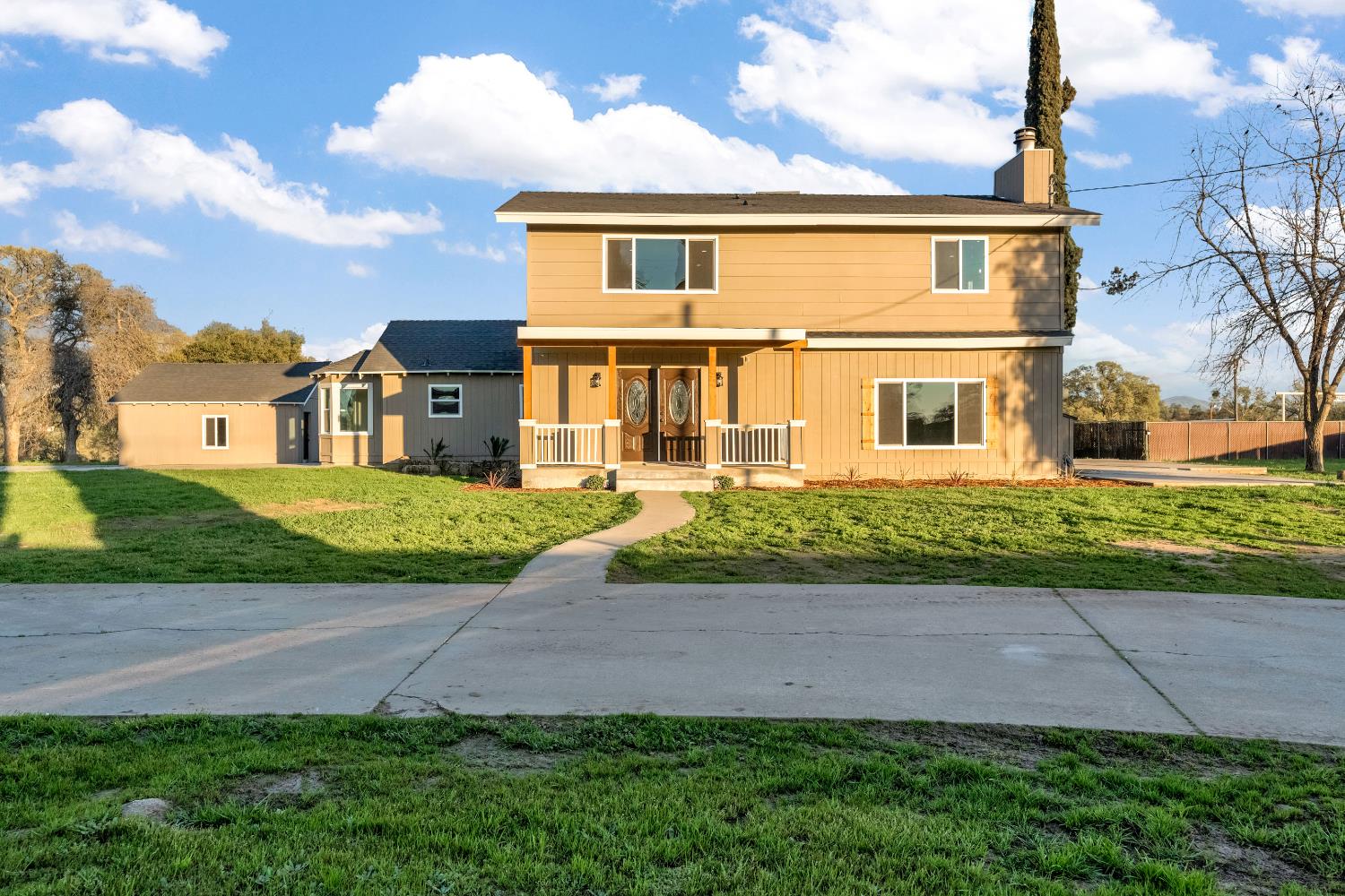 28718 Auberry Road, Prather, CA, 93651