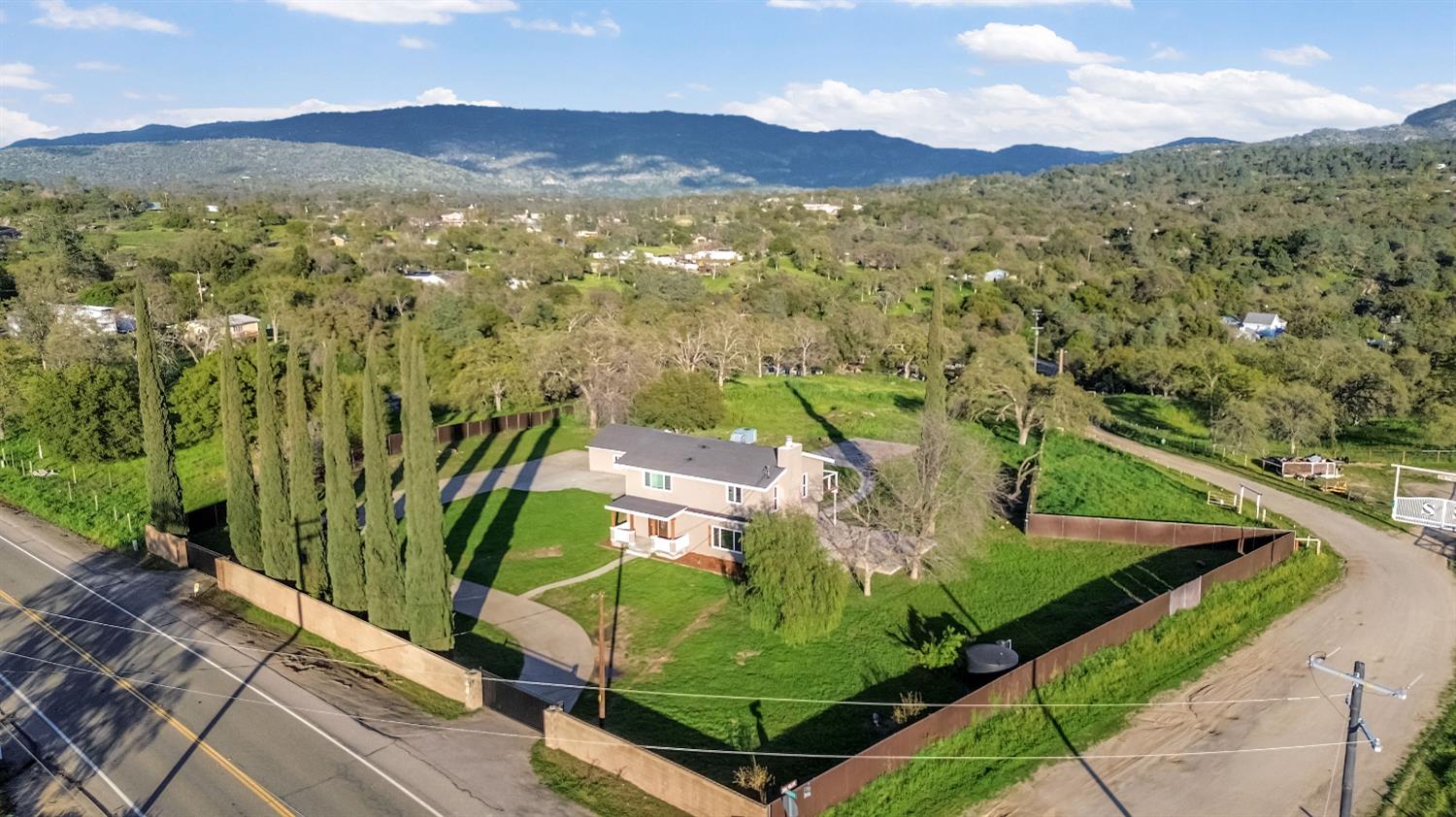 28718 Auberry Road, Prather, CA, 93651