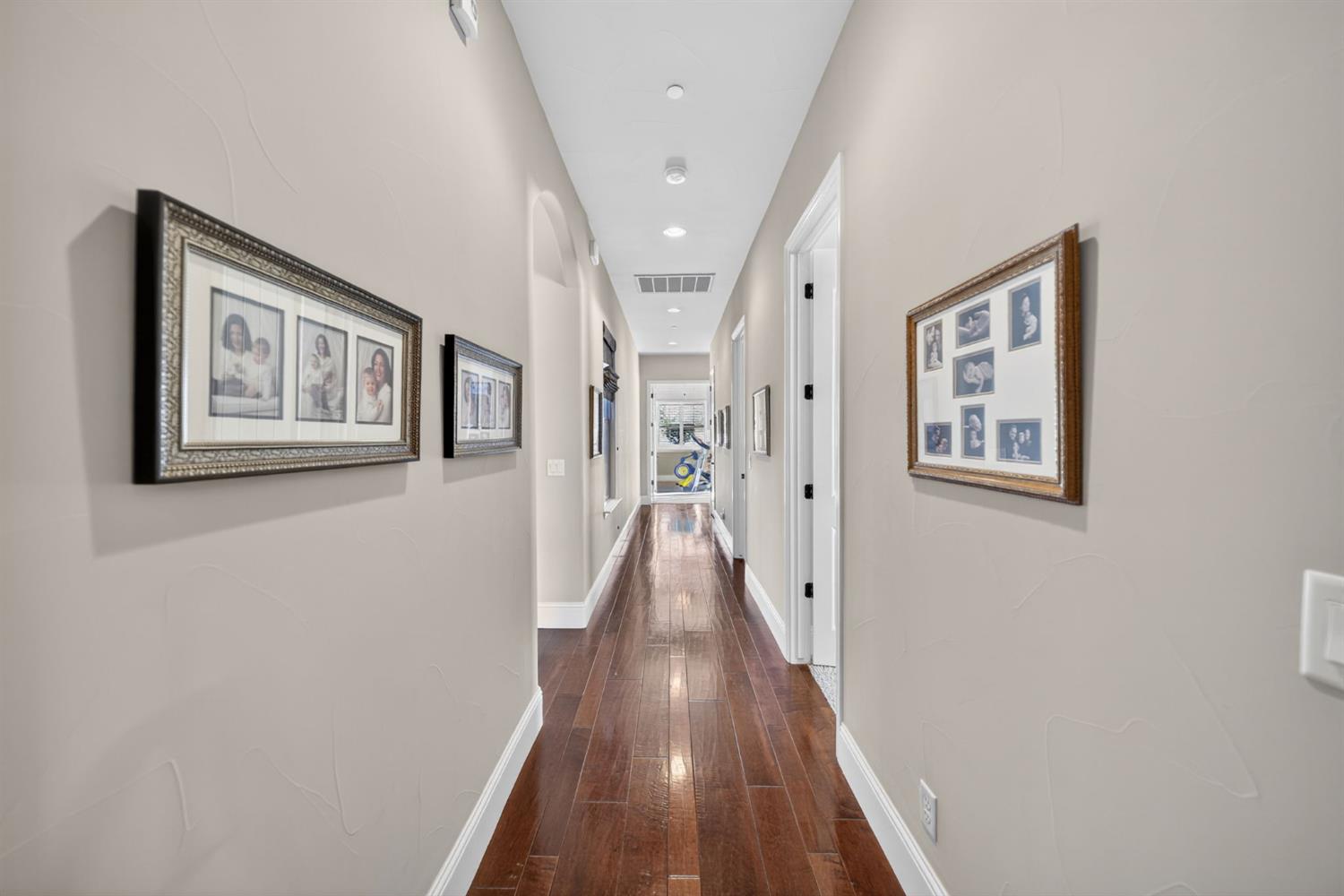 1783 E Clubhouse Drive, Fresno, CA, 93730