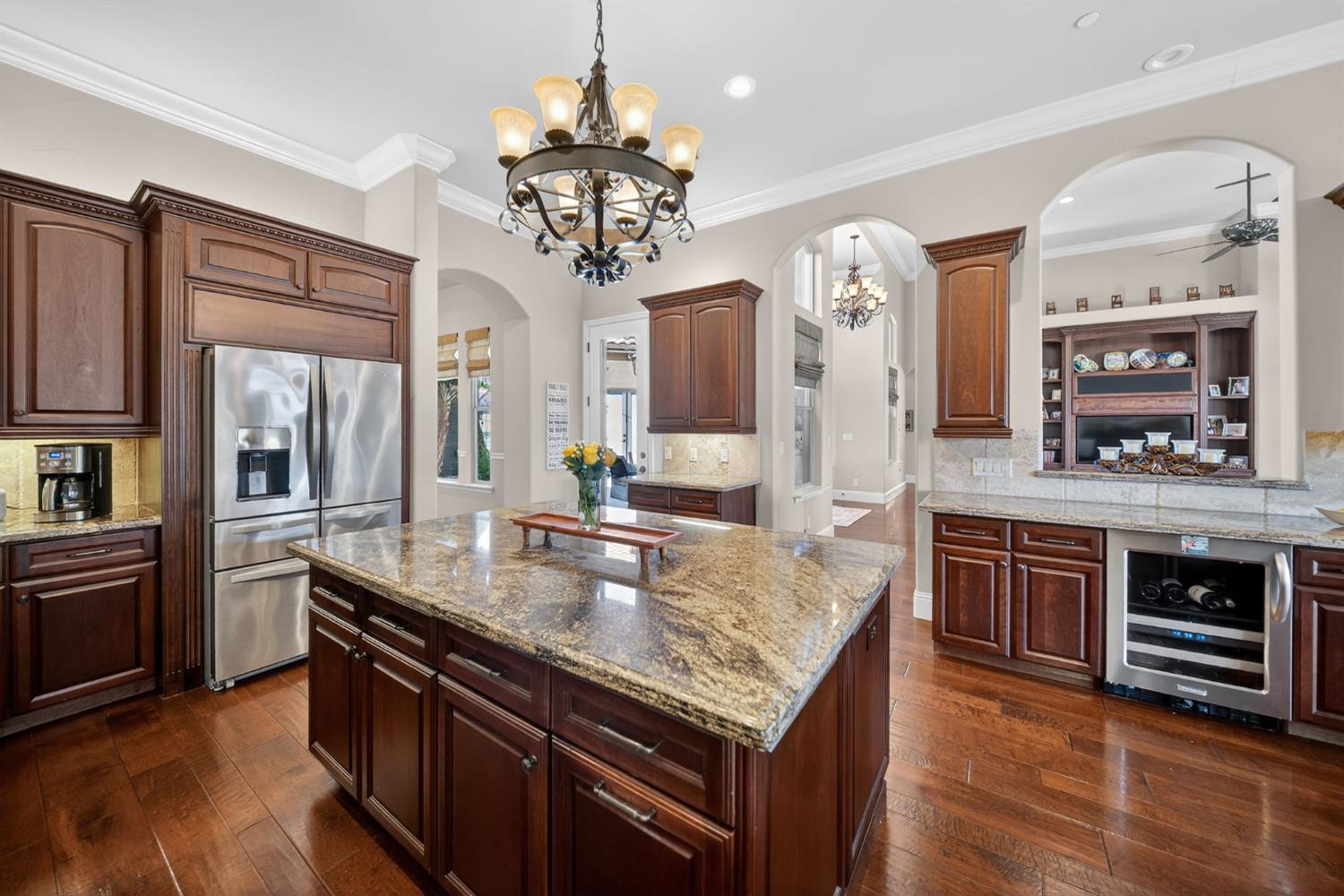 1783 E Clubhouse Drive, Fresno, CA, 93730