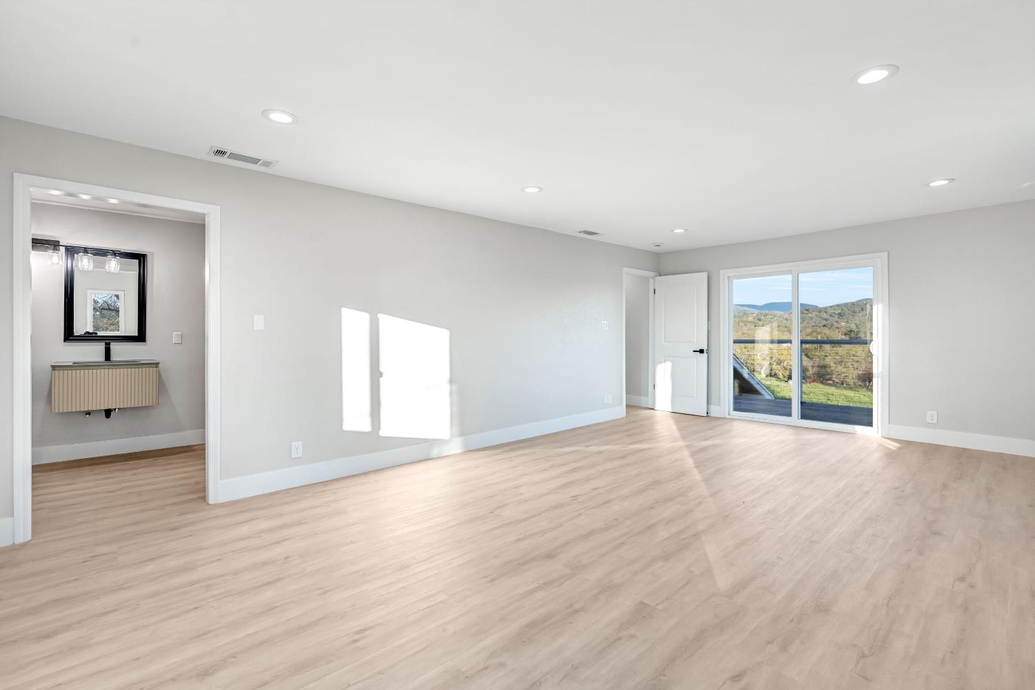 28718 Auberry Road, Prather, CA, 93651