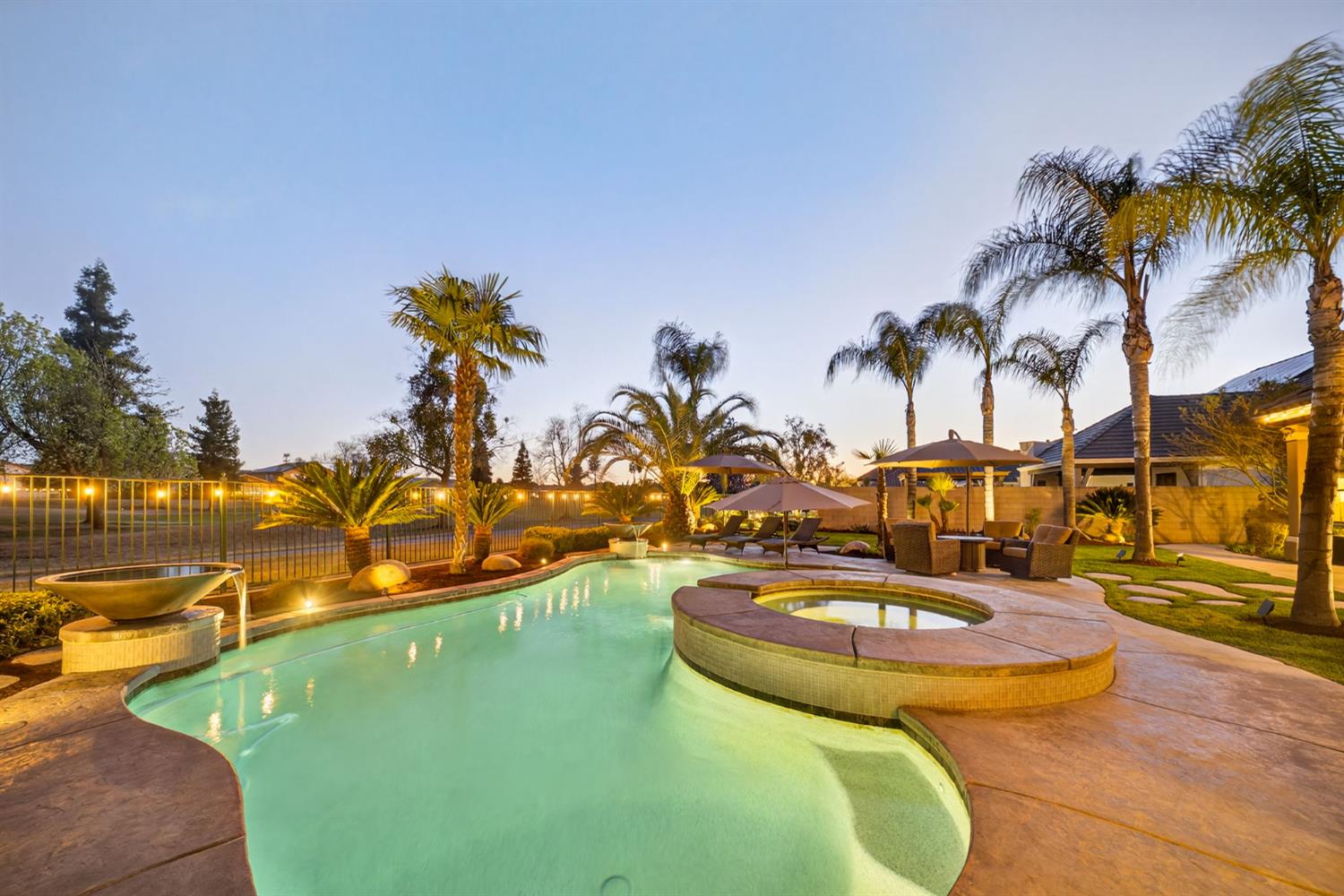 1783 E Clubhouse Drive, Fresno, CA, 93730