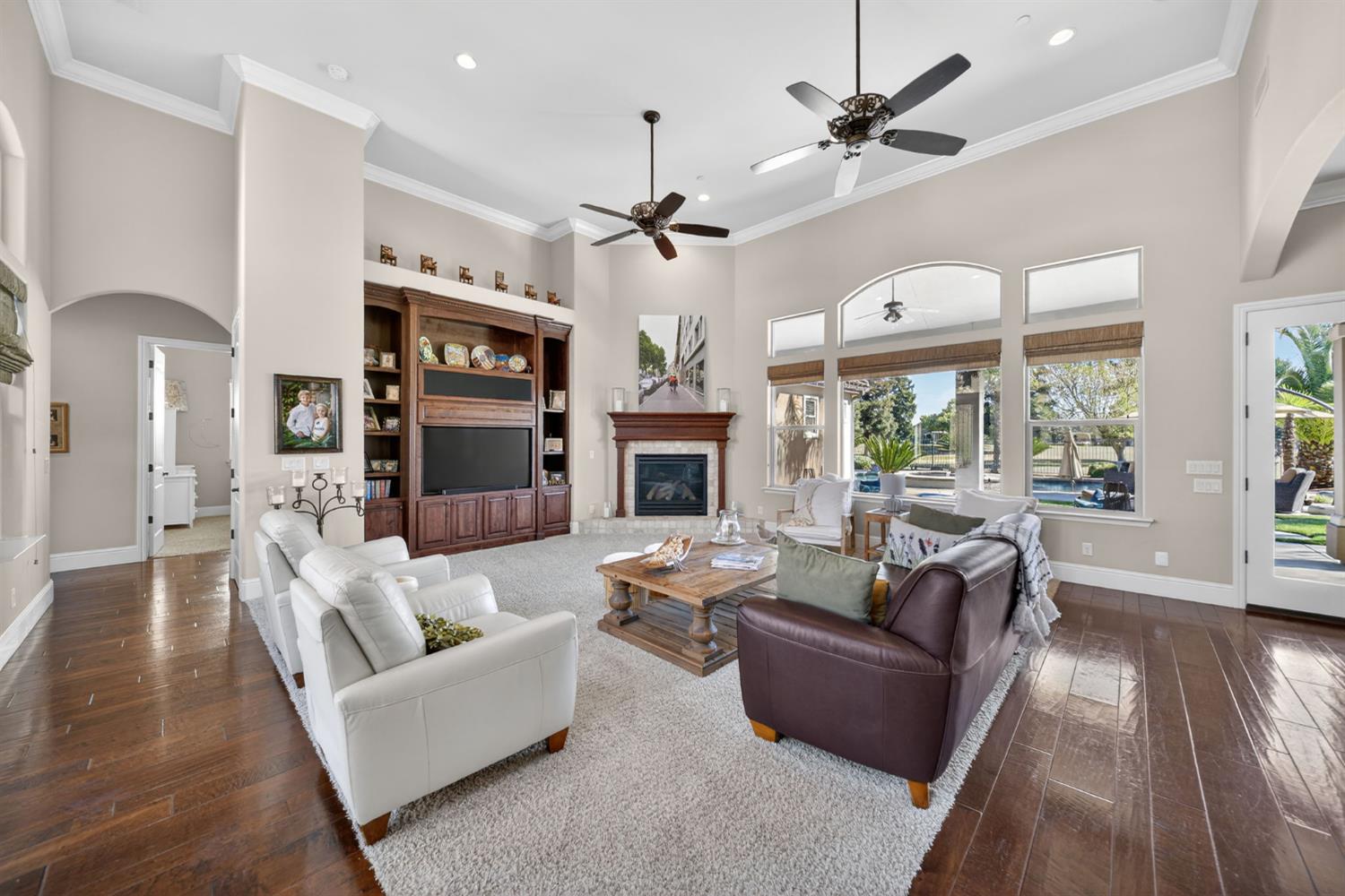 1783 E Clubhouse Drive, Fresno, CA, 93730