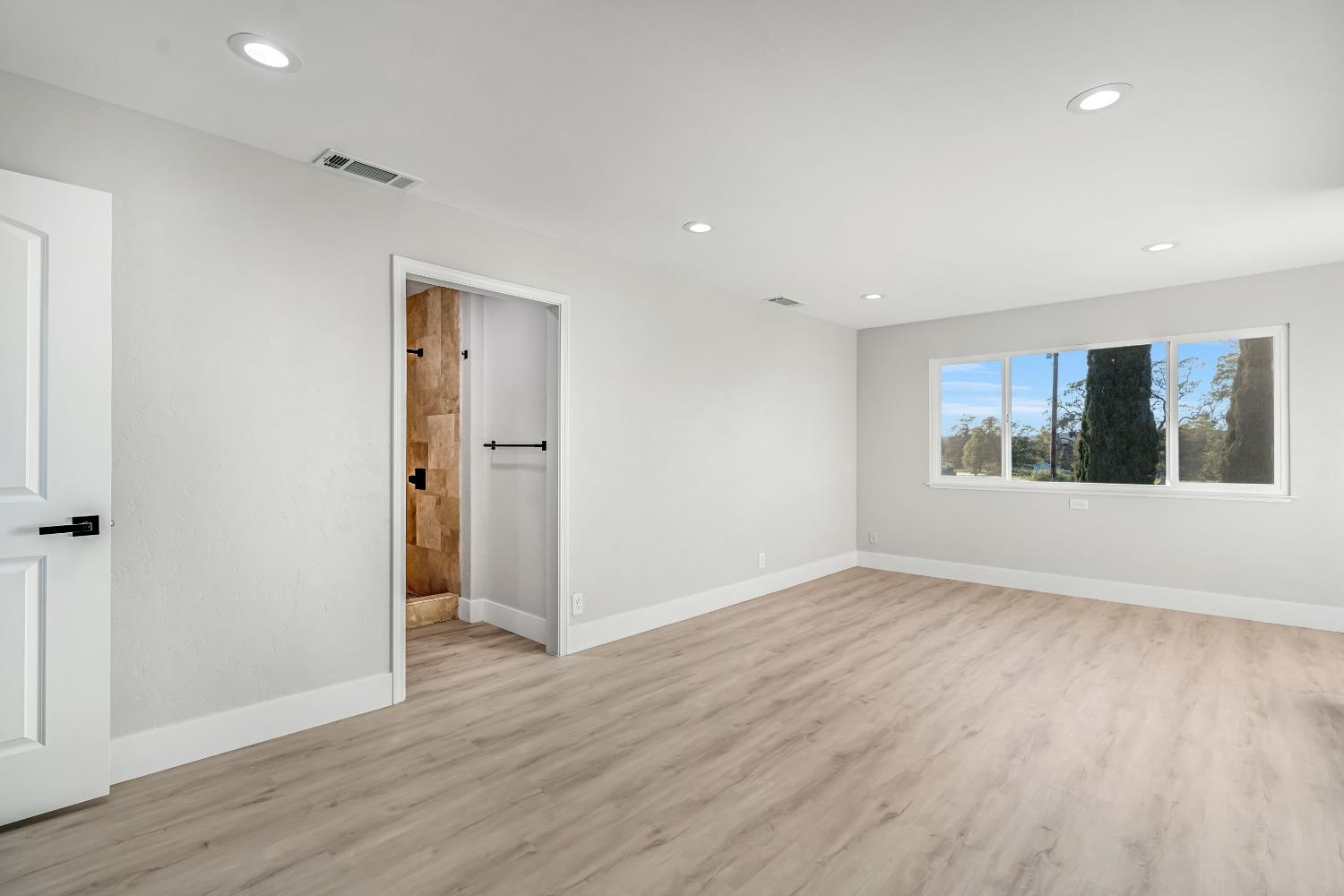 28718 Auberry Road, Prather, CA, 93651