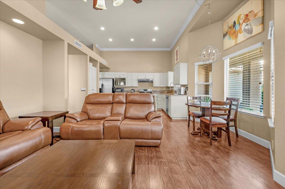 1779 E Niles Avenue, Fresno, CA, 93720